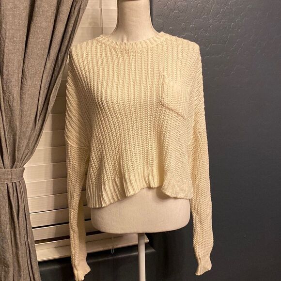 4/$20  Others Follow crop top cream sweater - Picture 1 of 4